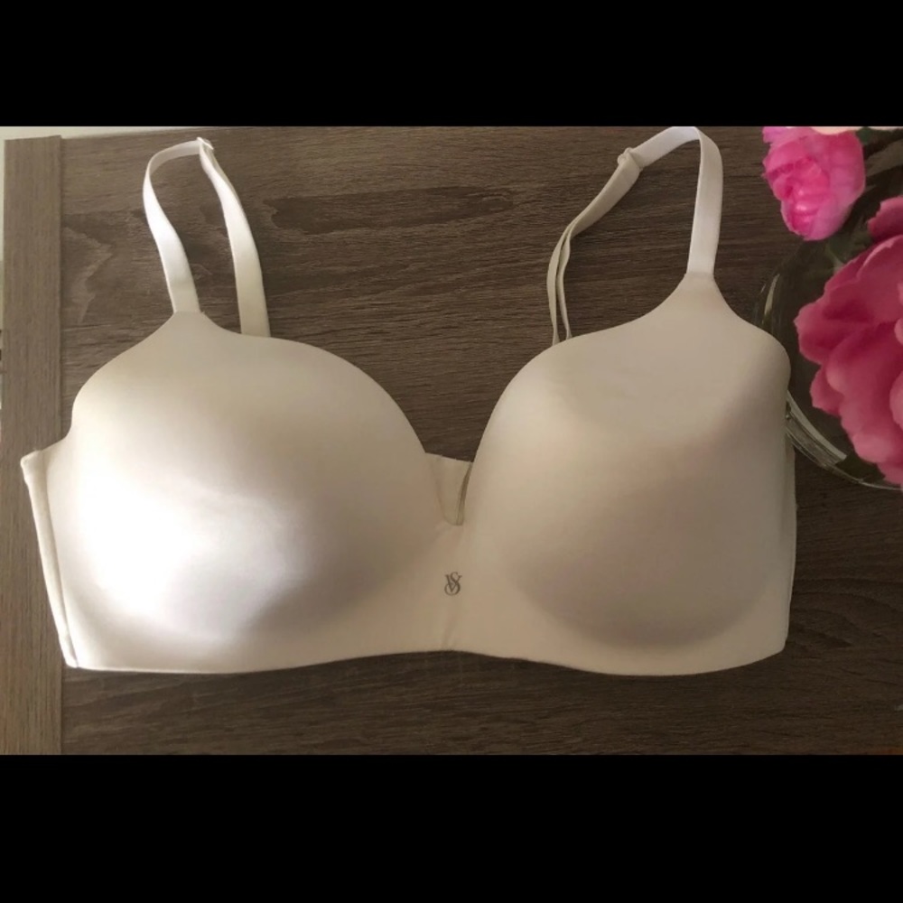 Victoria’s Secret bra